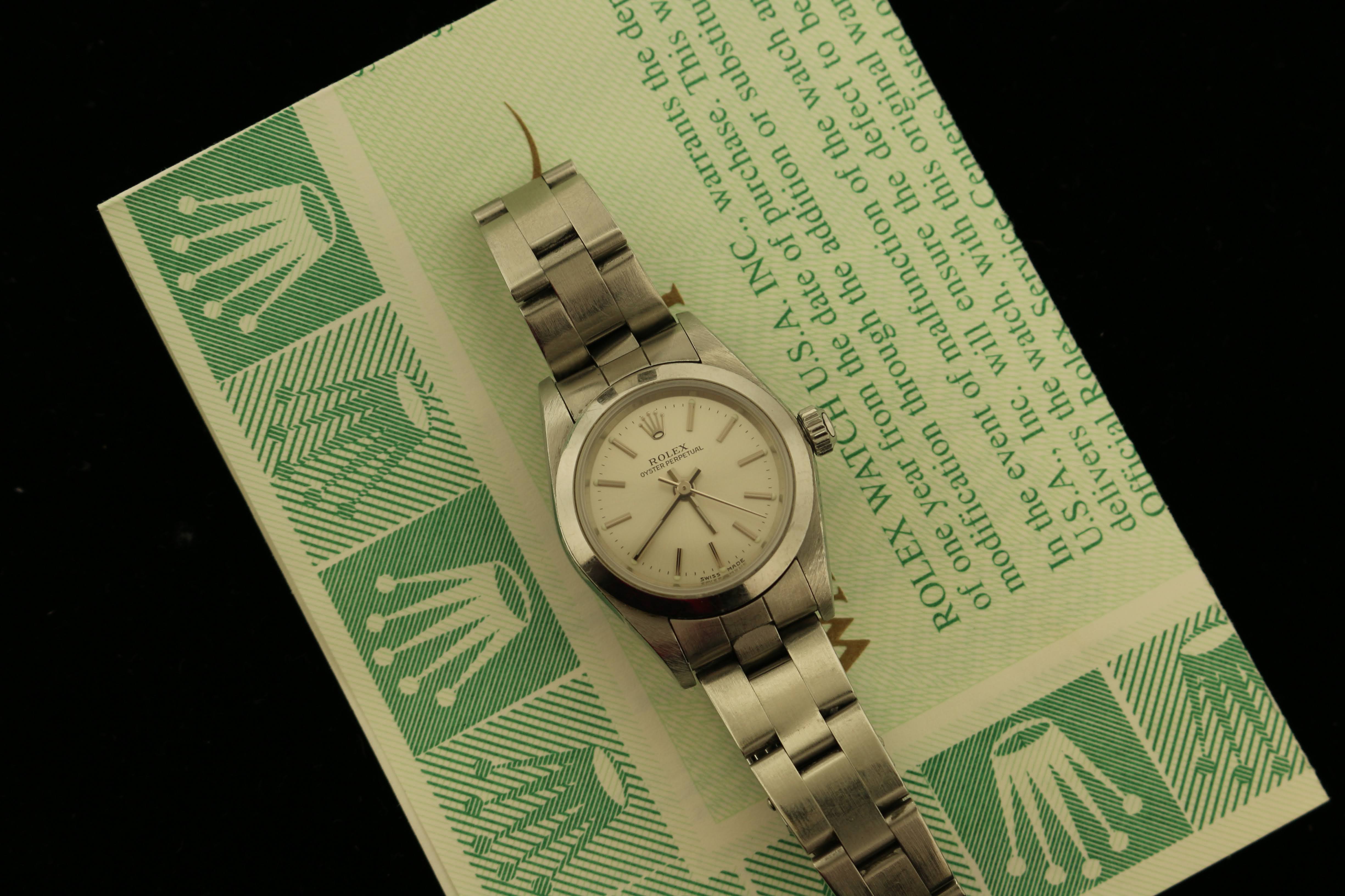 Rolex oyster cheap perpetual 2001