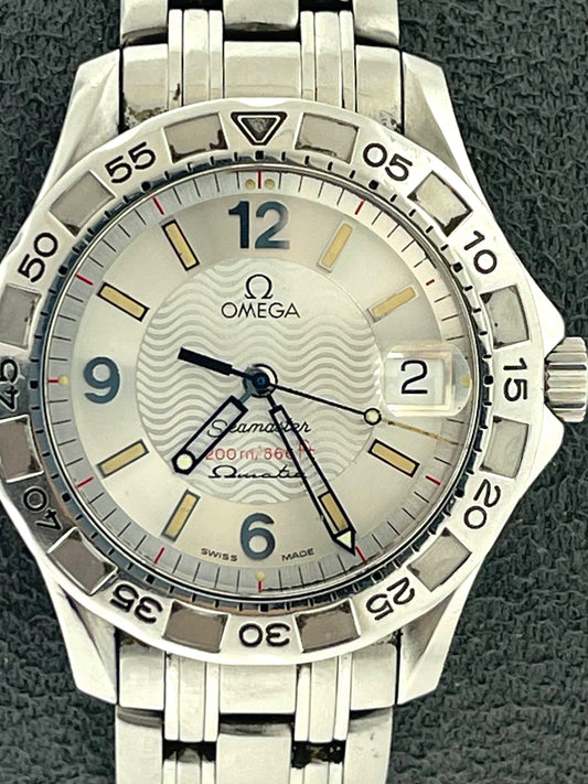 Omega Seamaster 200M Omegamatic 2514.30 Silver Dial No Papers